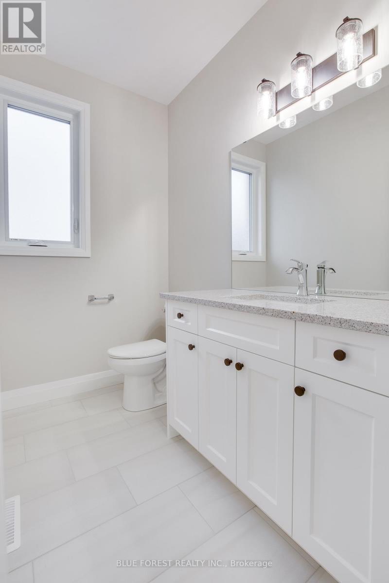 142 Shirley Street, Thames Centre, Ontario  N0M 2P0 - Photo 5 - X12348197