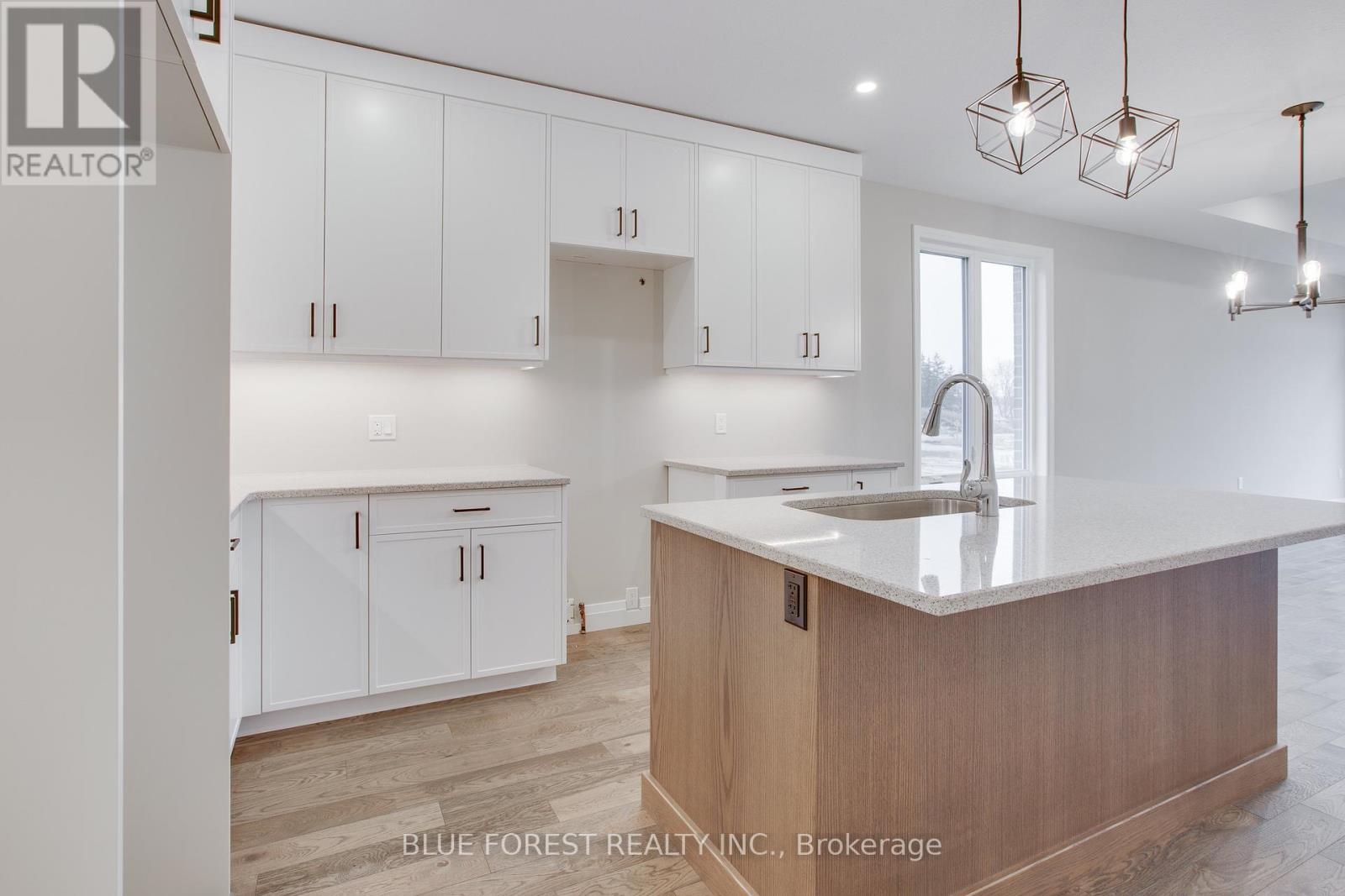 142 Shirley Street, Thames Centre, Ontario  N0M 2P0 - Photo 8 - X12348197