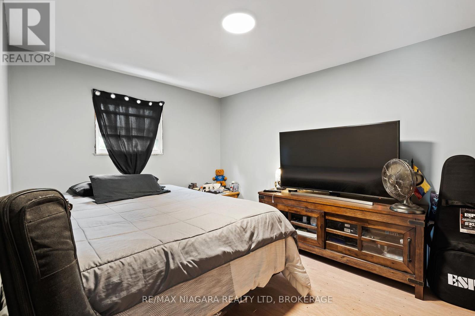 Property at 16 MARGERY ROAD image 5