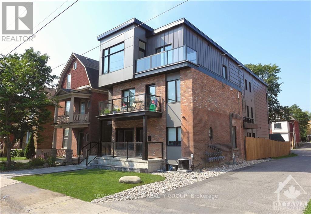 2 - 368 Chapel Street, Ottawa, Ontario  K1N 7Z6 - Photo 2 - X12348181