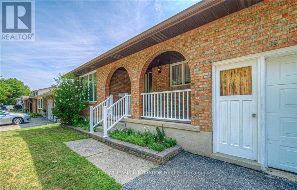 Property at 641 BLACK OAK CRESCENT image 2