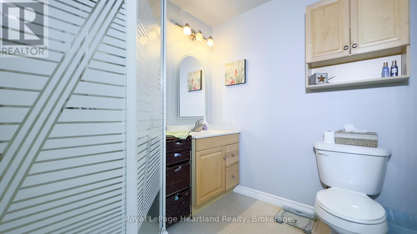 335 Oak Street, Goderich, Ontario  N7A 3R5 - Photo 23 - X12348191