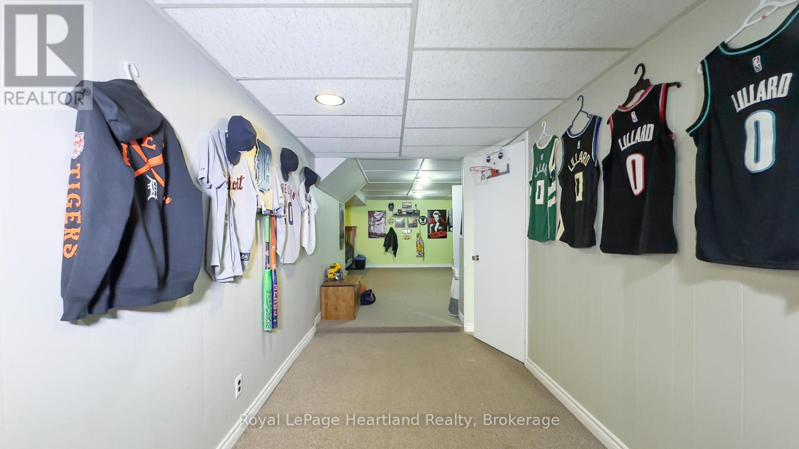 335 Oak Street, Goderich, Ontario  N7A 3R5 - Photo 32 - X12348191