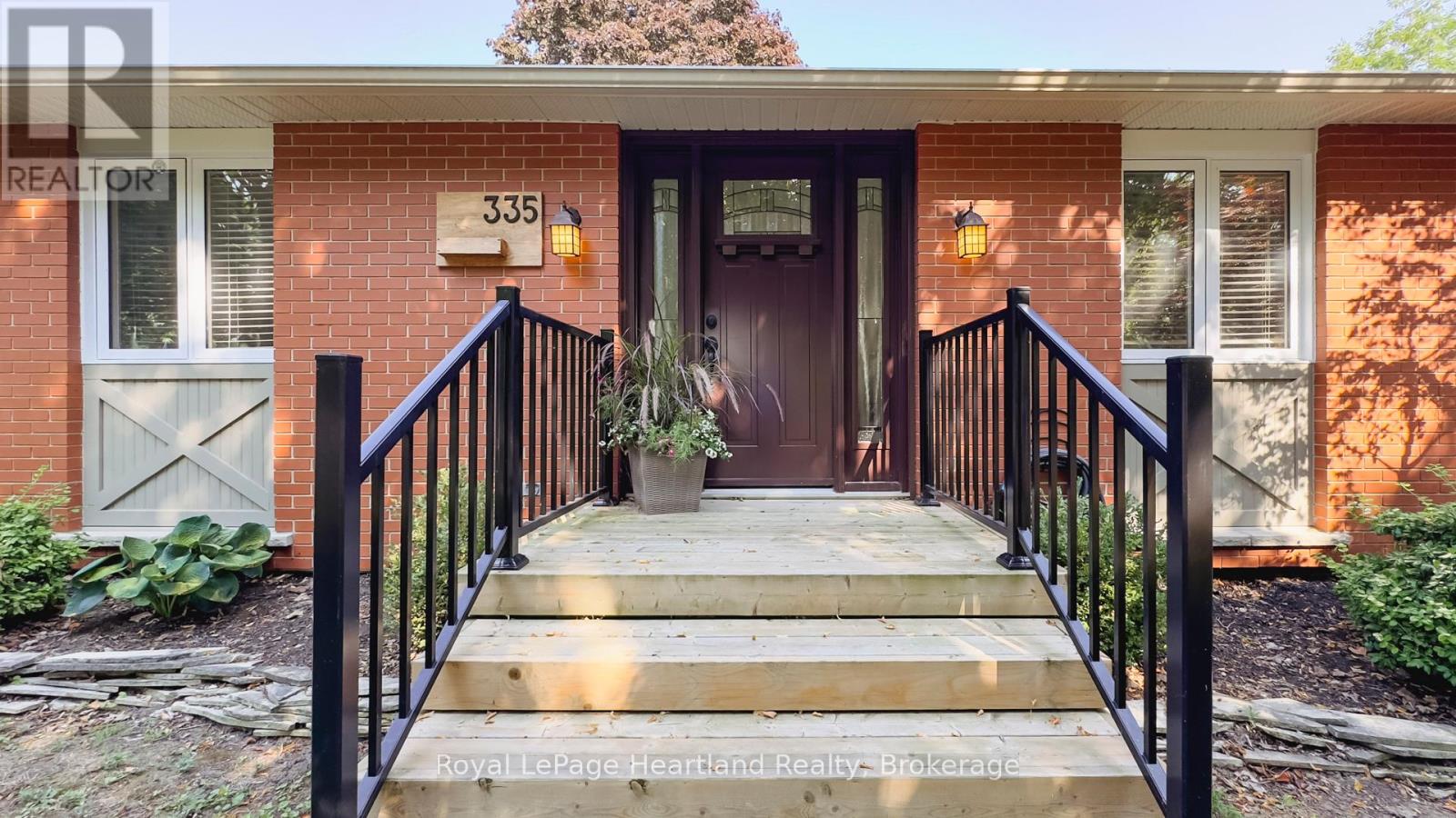 335 Oak Street, Goderich, Ontario  N7A 3R5 - Photo 40 - X12348191