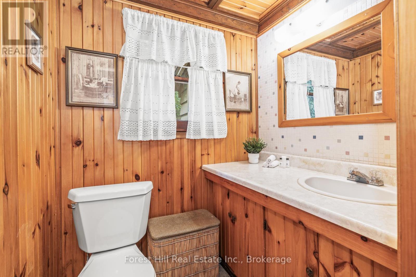 1277 Causeway Drive, Algonquin Highlands, Ontario  P0A 1E0 - Photo 33 - X12348195