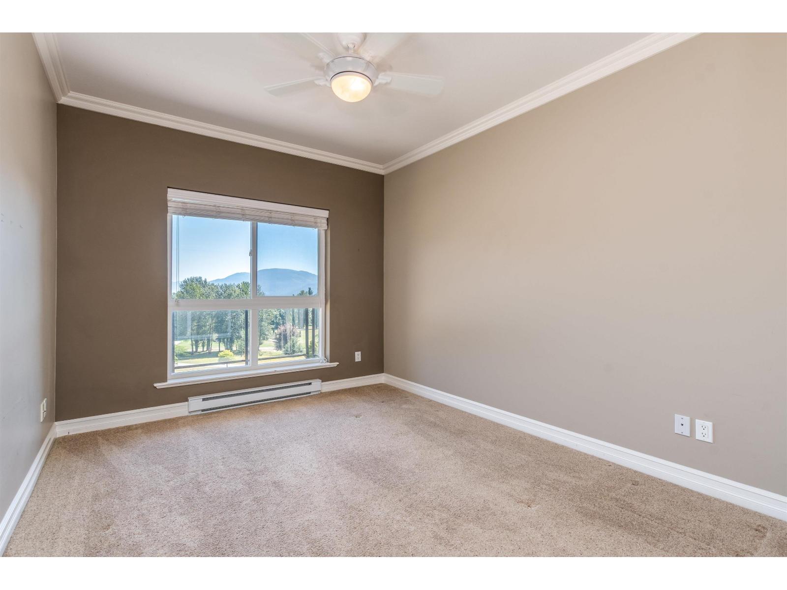 307 33755 7 Avenue, Mission, British Columbia  V2V 0A4 - Photo 3 - R3037736