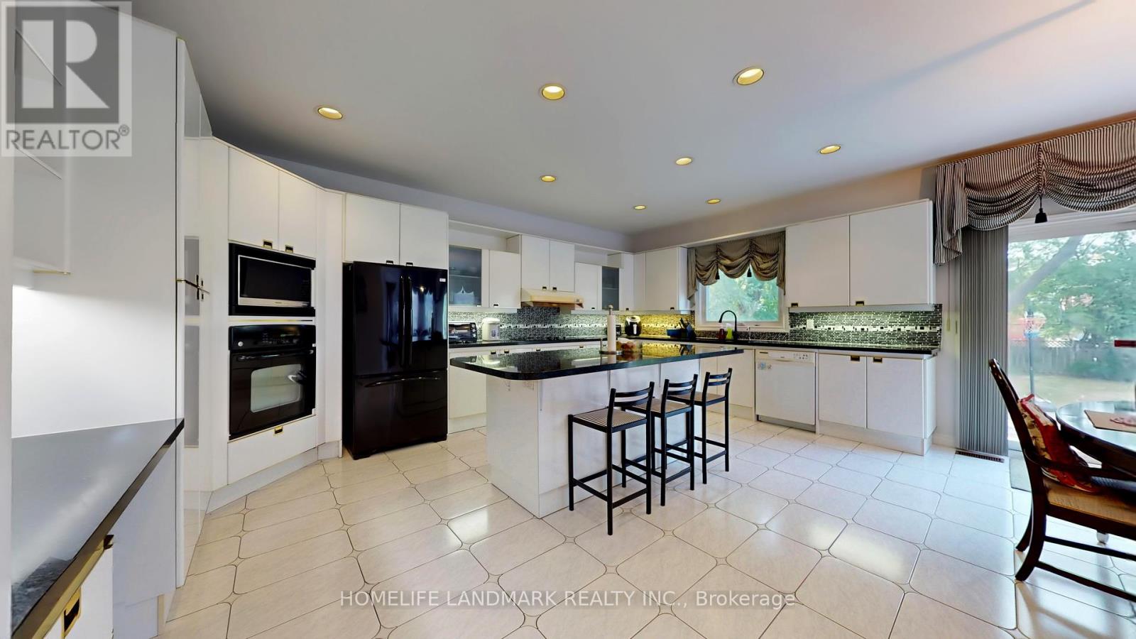 411 Cummer Avenue, Toronto, Ontario  M2M 2G3 - Photo 15 - C12348203