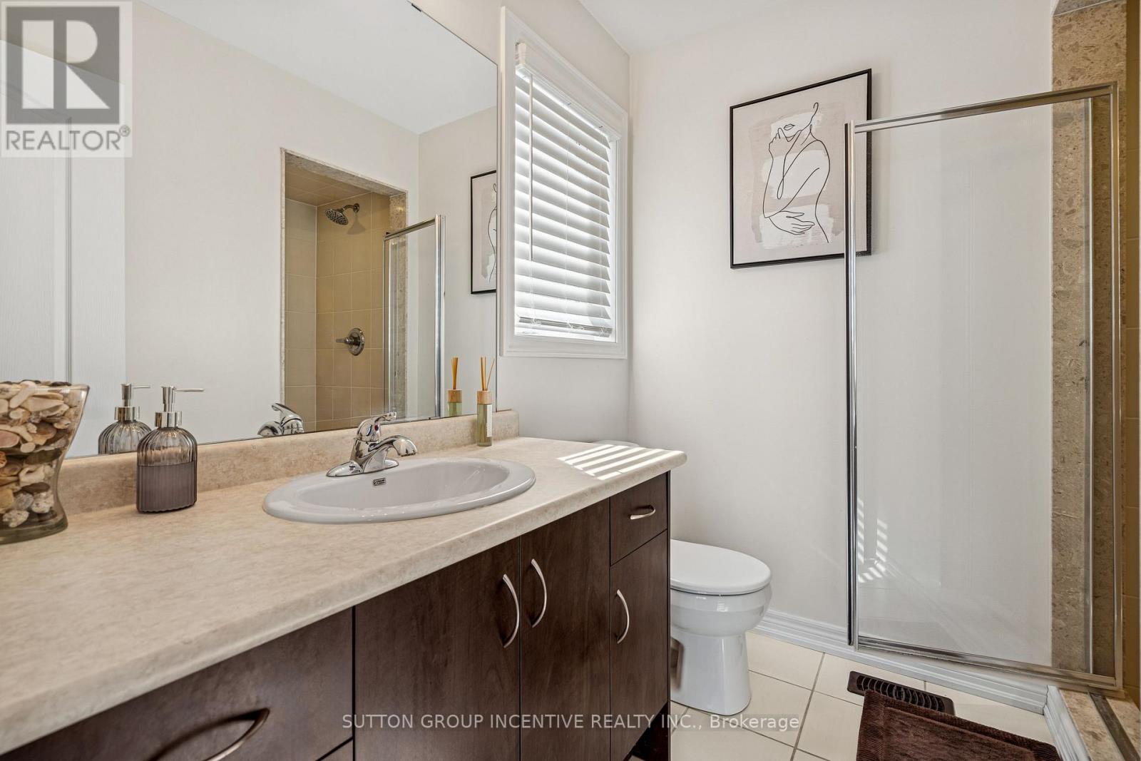 1322 Bardeau Street, Innisfil, Ontario  L0L 1W0 - Photo 25 - N12348190