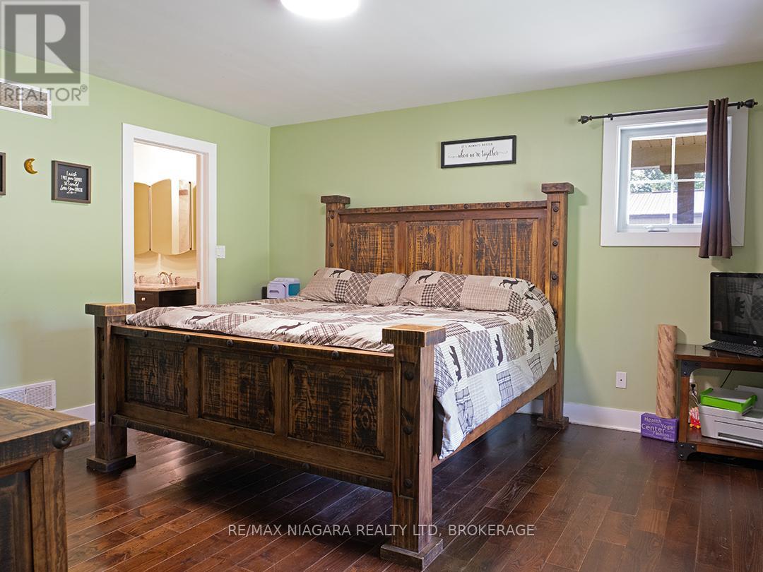 3481 Troup Road, Port Colborne, Ontario  L3K 5V5 - Photo 18 - X12348210