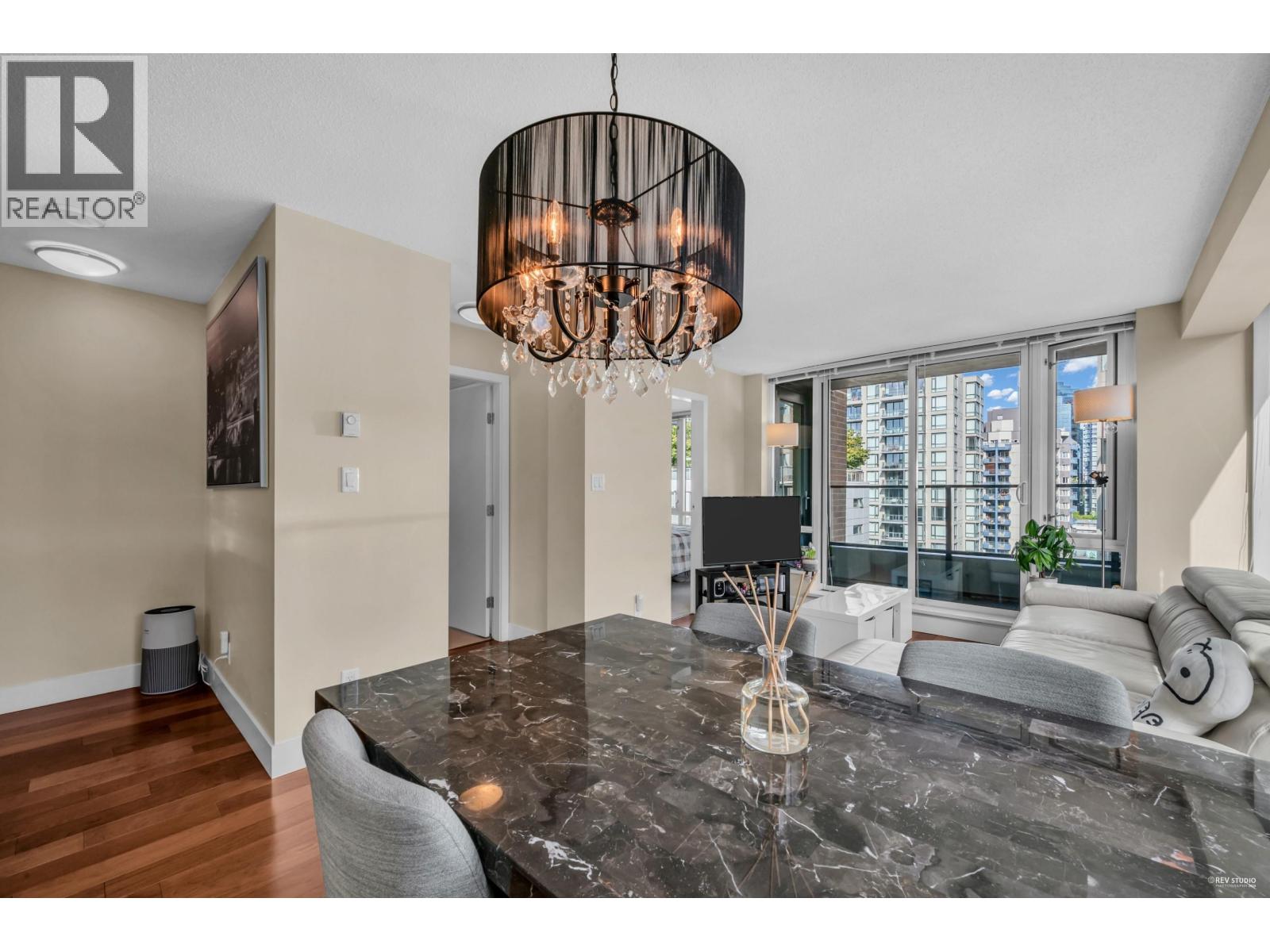 1506 1088 Richards Street, Vancouver, British Columbia  V6B 0J8 - Photo 2 - R3037710