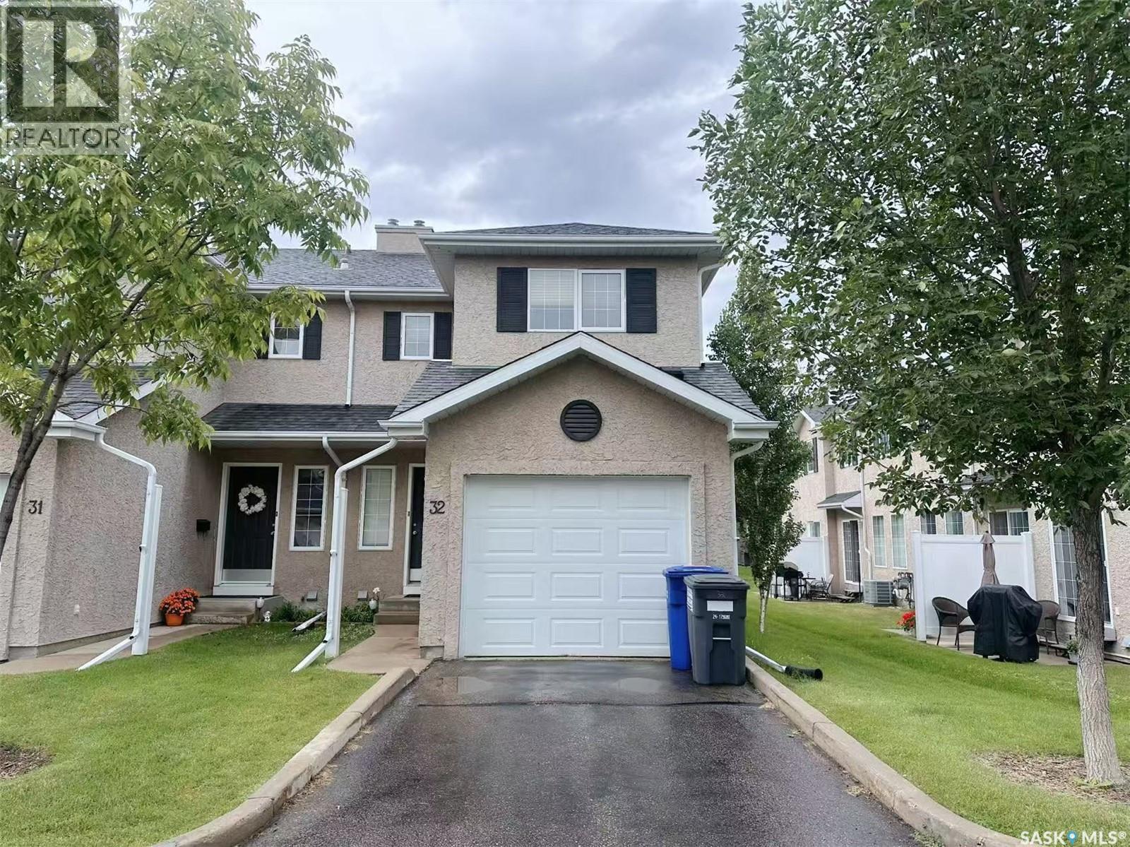 32 127 Banyan Crescent, Saskatoon, Saskatchewan  S7V 1G5 - Photo 1 - SK015822