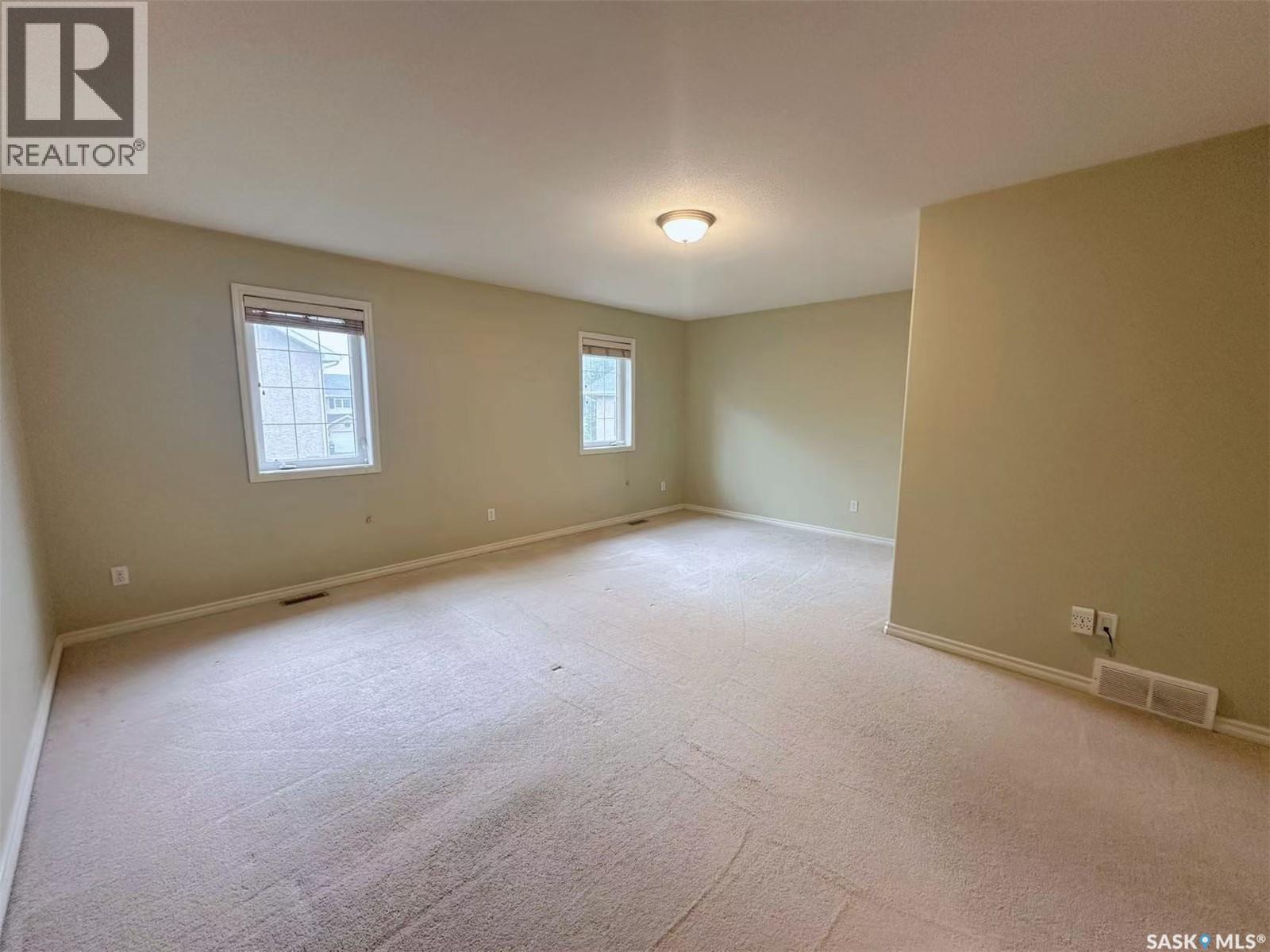 32 127 Banyan Crescent, Saskatoon, Saskatchewan  S7V 1G5 - Photo 10 - SK015822
