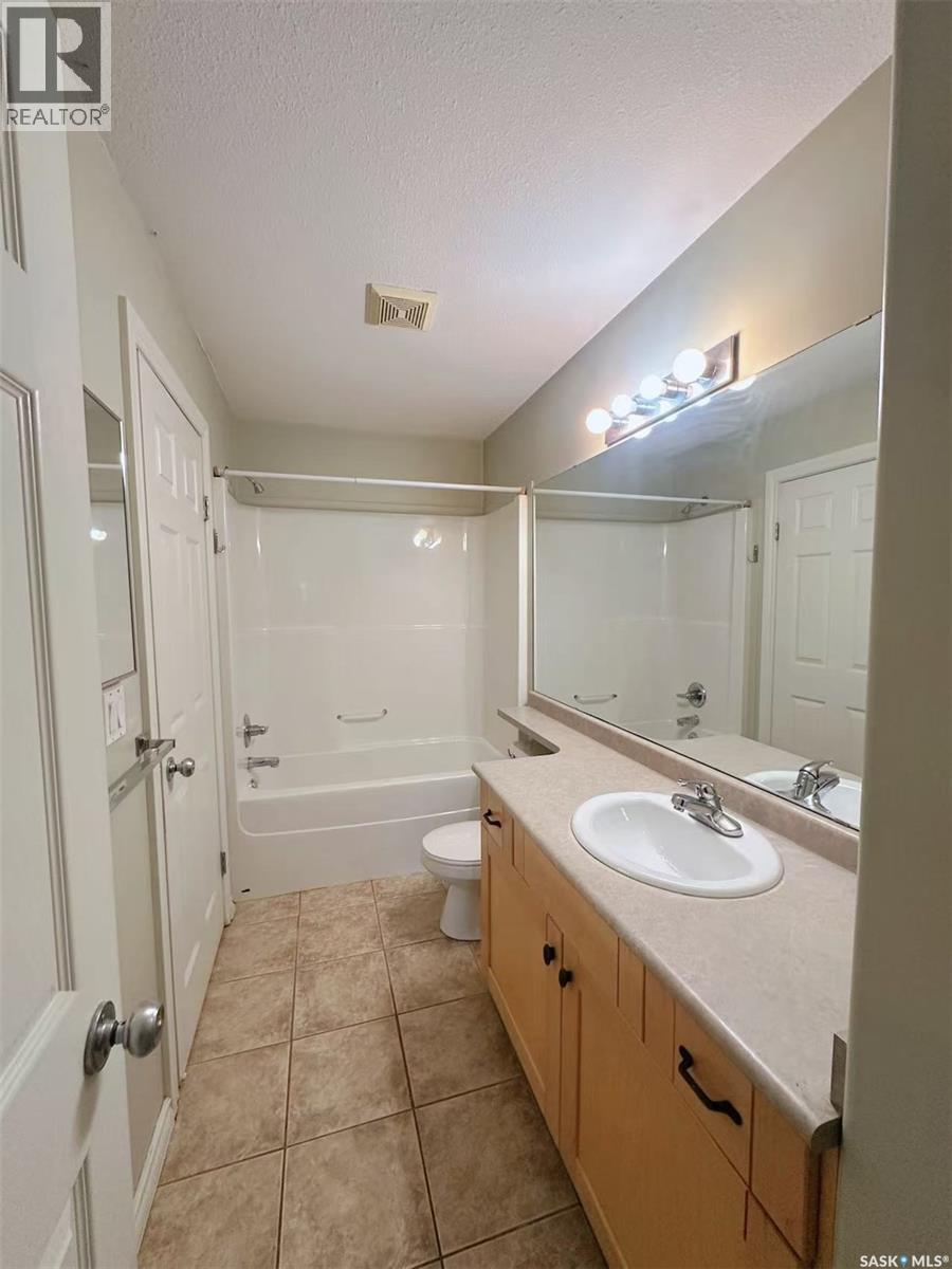 32 127 Banyan Crescent, Saskatoon, Saskatchewan  S7V 1G5 - Photo 14 - SK015822