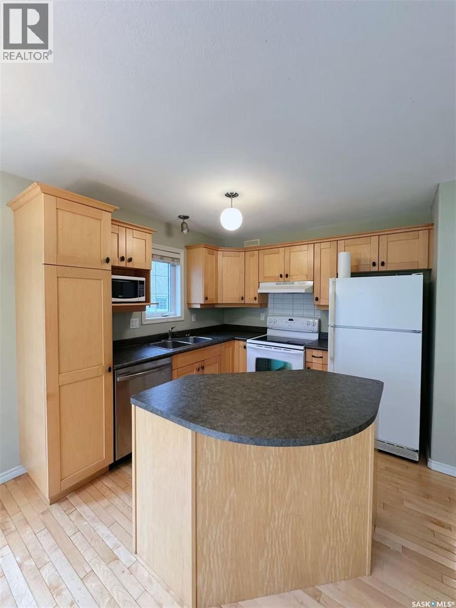 32 127 Banyan Crescent, Saskatoon, Saskatchewan  S7V 1G5 - Photo 8 - SK015822