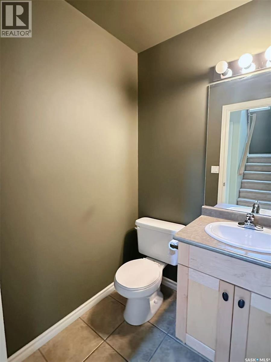 32 127 Banyan Crescent, Saskatoon, Saskatchewan  S7V 1G5 - Photo 9 - SK015822