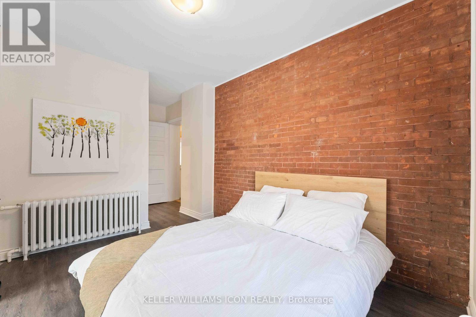 229 Powell Avenue, Ottawa, Ontario  K1S 2A4 - Photo 12 - X12348244