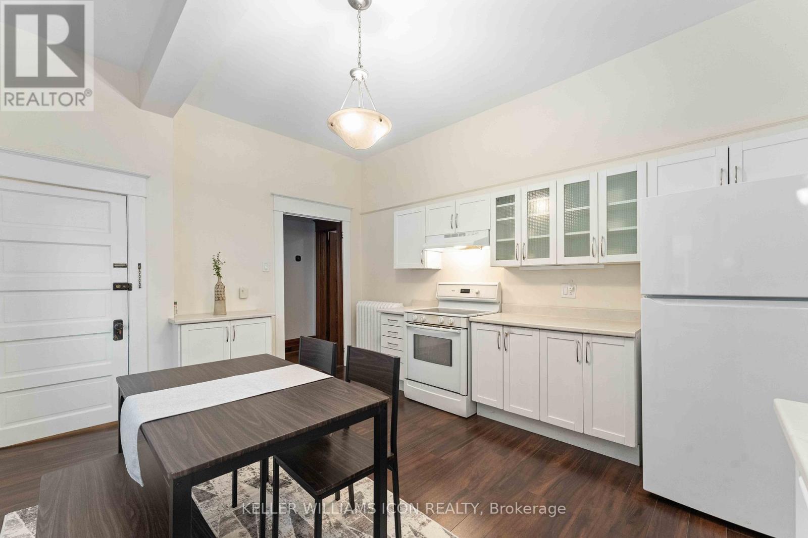 229 Powell Avenue, Ottawa, Ontario  K1S 2A4 - Photo 9 - X12348244