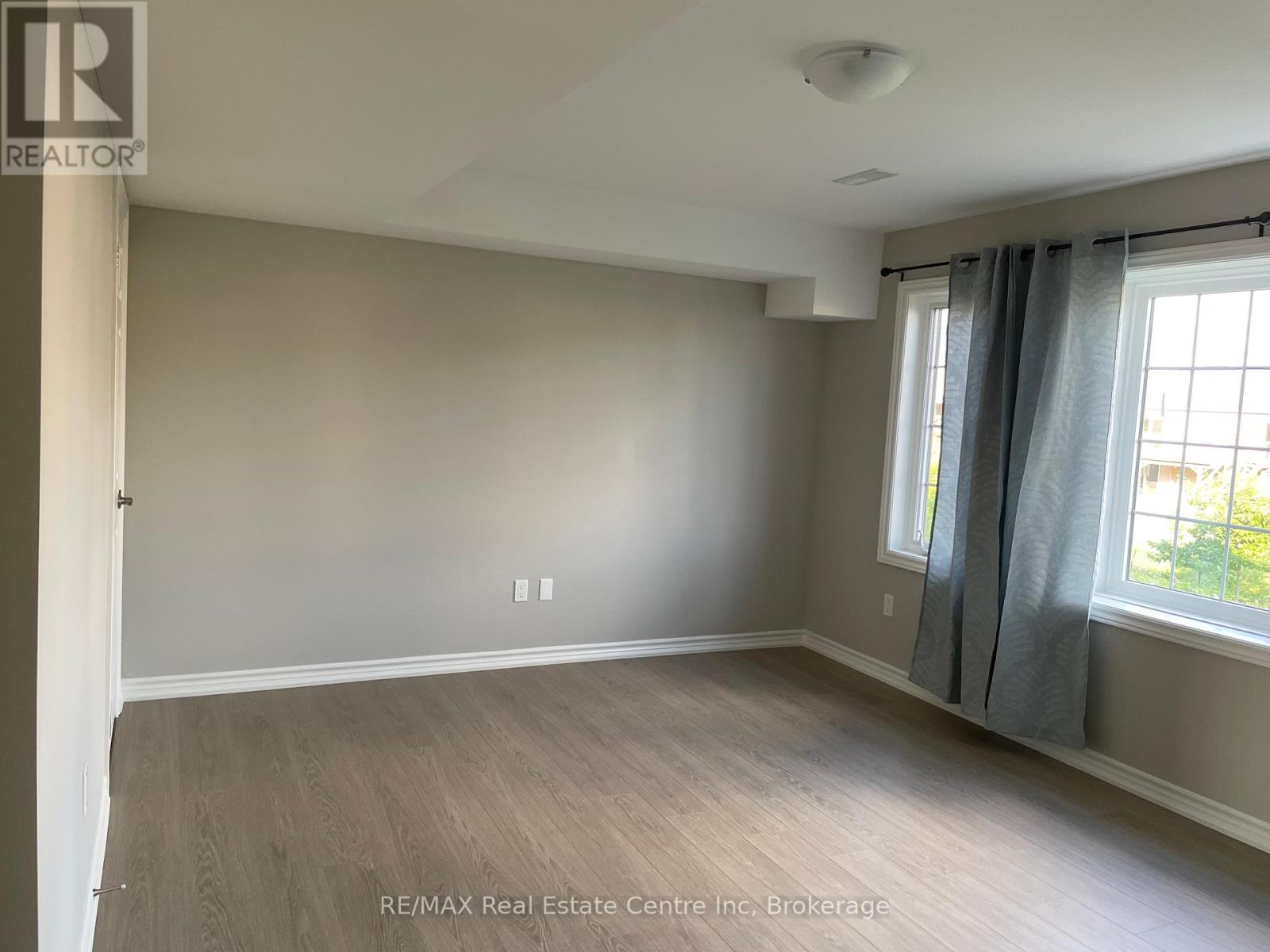 14a - 85 Mullin Drive, Guelph, Ontario  N1E 7M2 - Photo 10 - X12348228