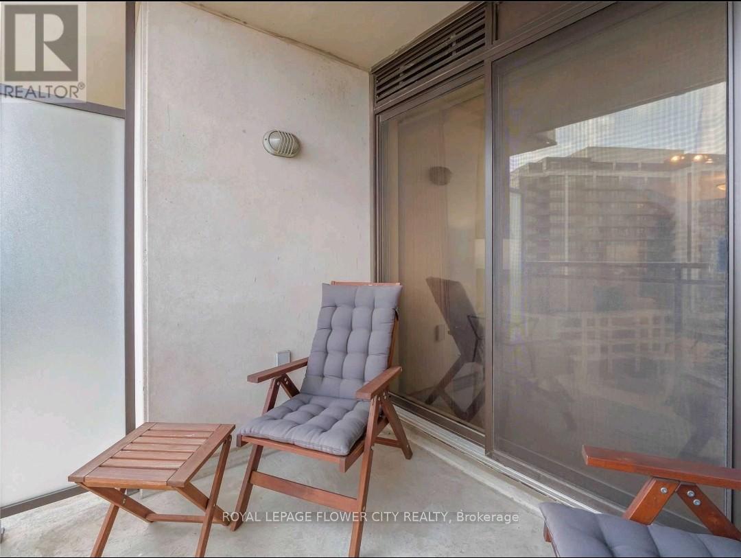 801 - 1070 Sheppard Avenue W, Toronto, Ontario  M3J 0G8 - Photo 18 - W12348040