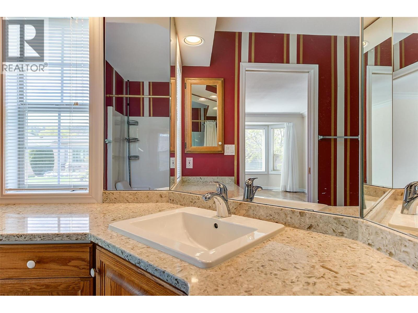 595 Yates Road Unit# 313 Kelowna Photo 34