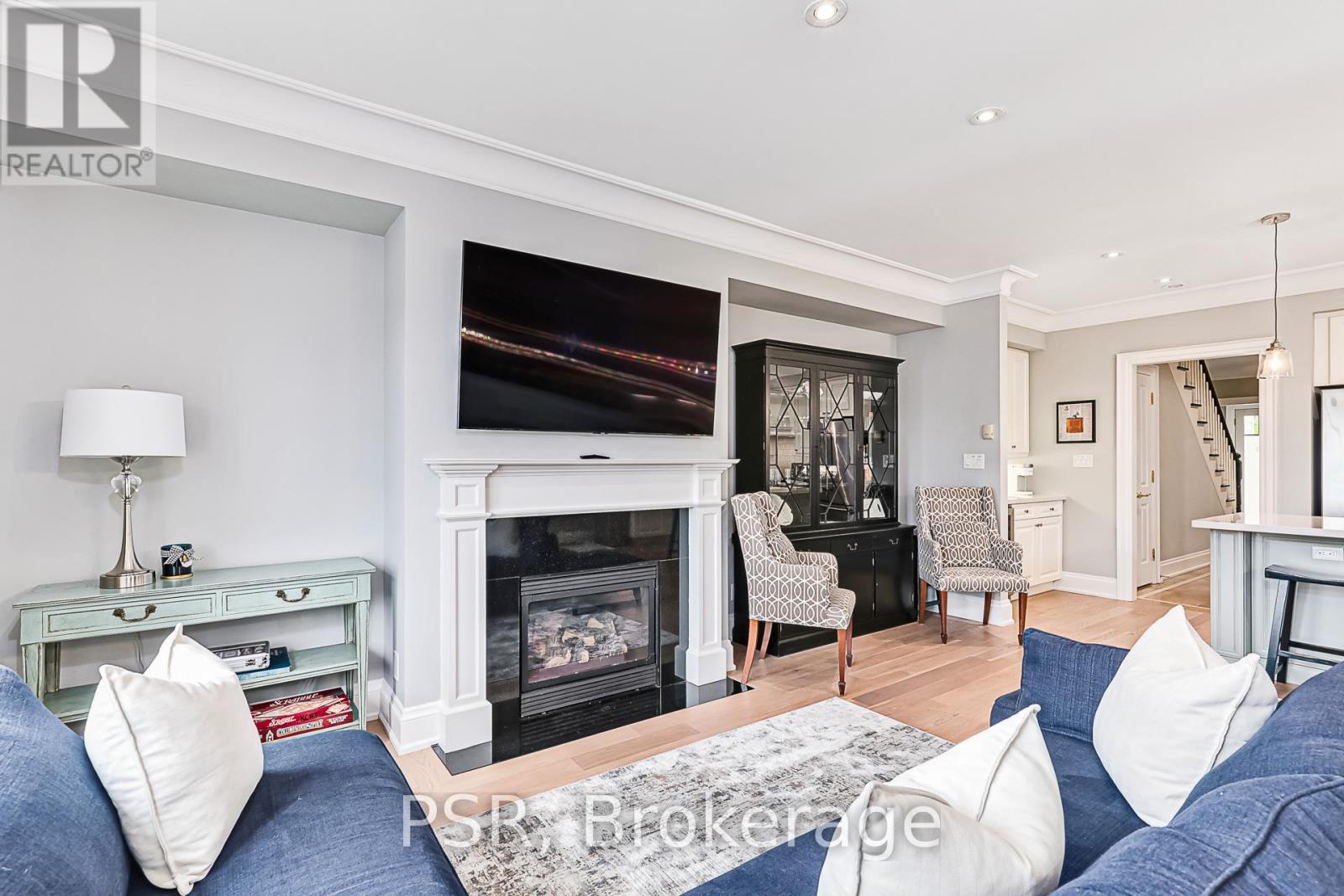 404 - 40 TROTT BOULEVARD, Collingwood, Ontario