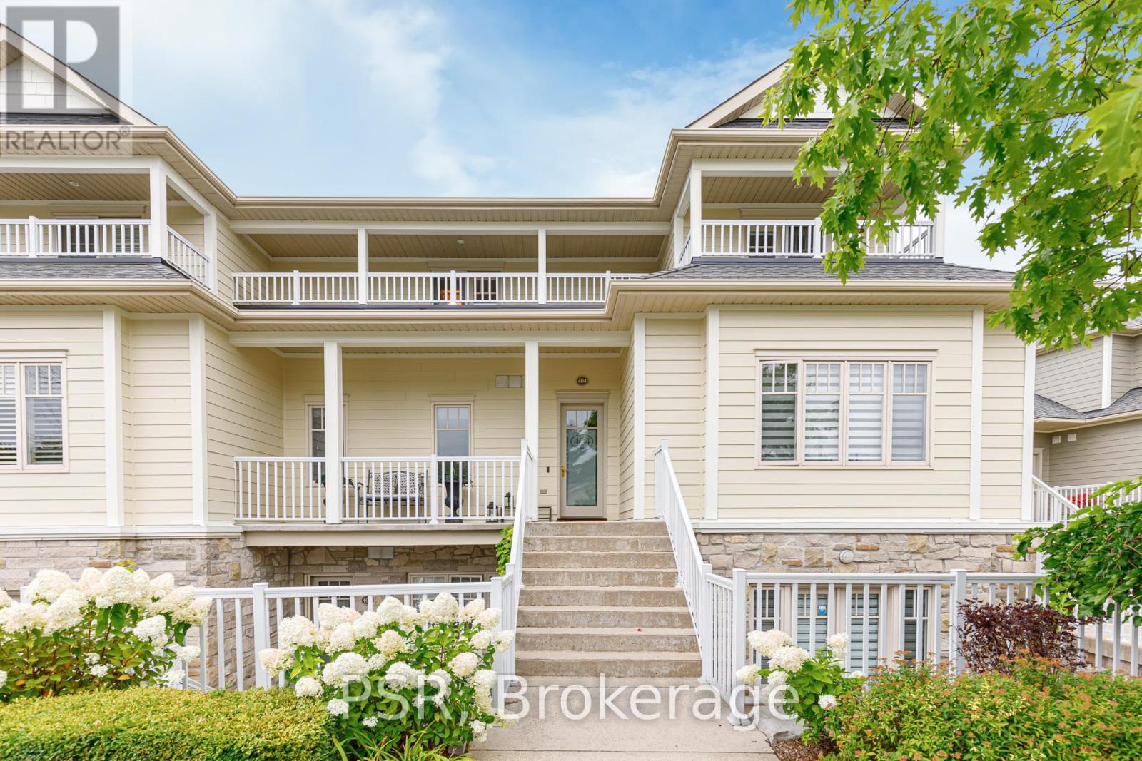404 - 40 Trott Boulevard, Collingwood, Ontario  L9Y 5K5 - Photo 2 - S12348251