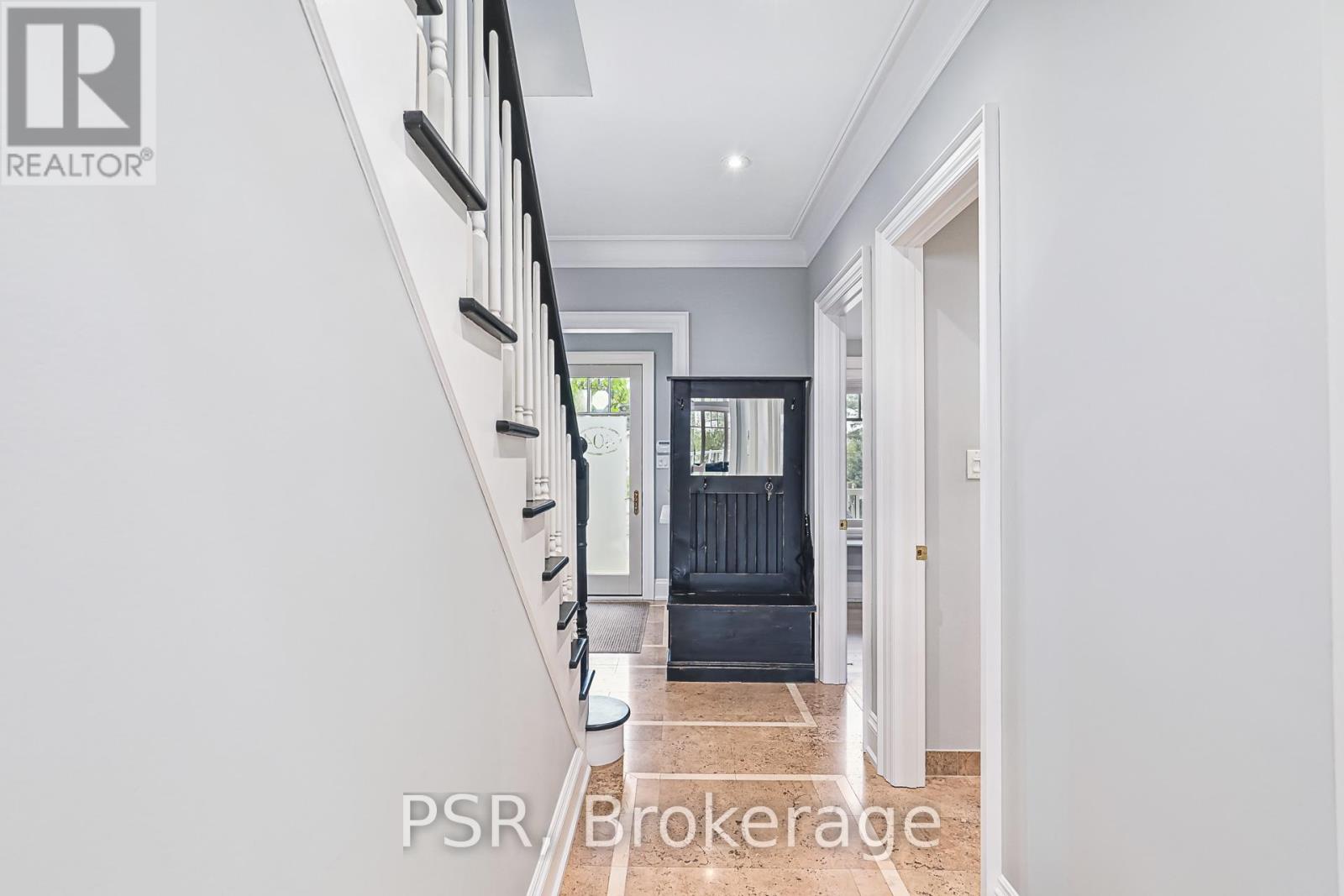 404 - 40 Trott Boulevard, Collingwood, Ontario  L9Y 5K5 - Photo 4 - S12348251