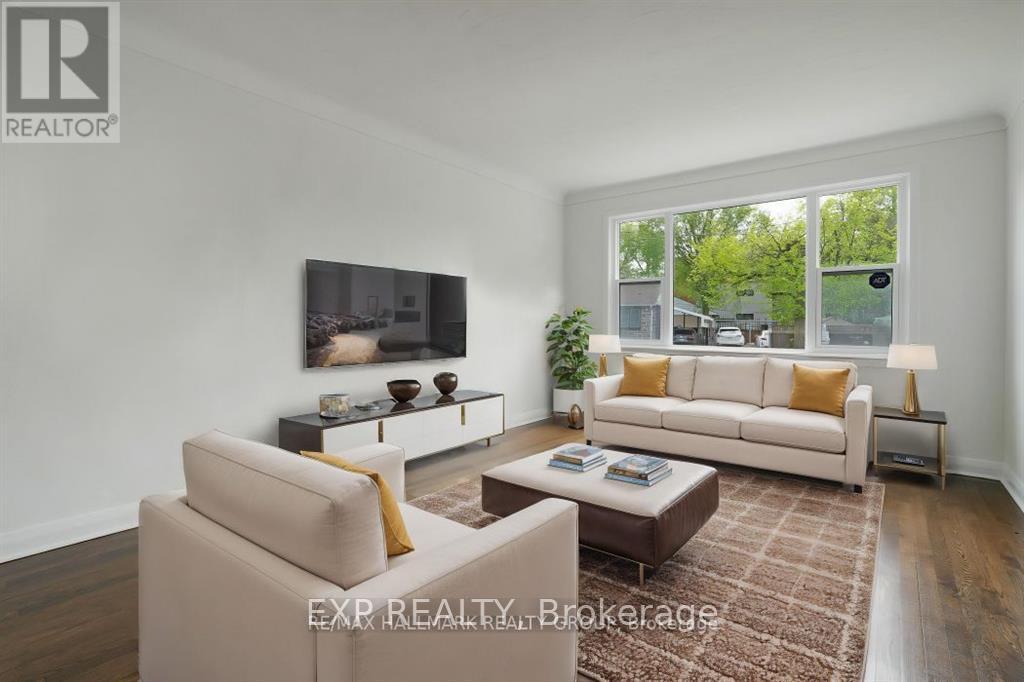 1387 Morisset Avenue, Ottawa, Ontario  K1Z 8H2 - Photo 2 - X12348255