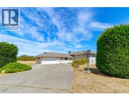 2560 Dorset Rd Uplands