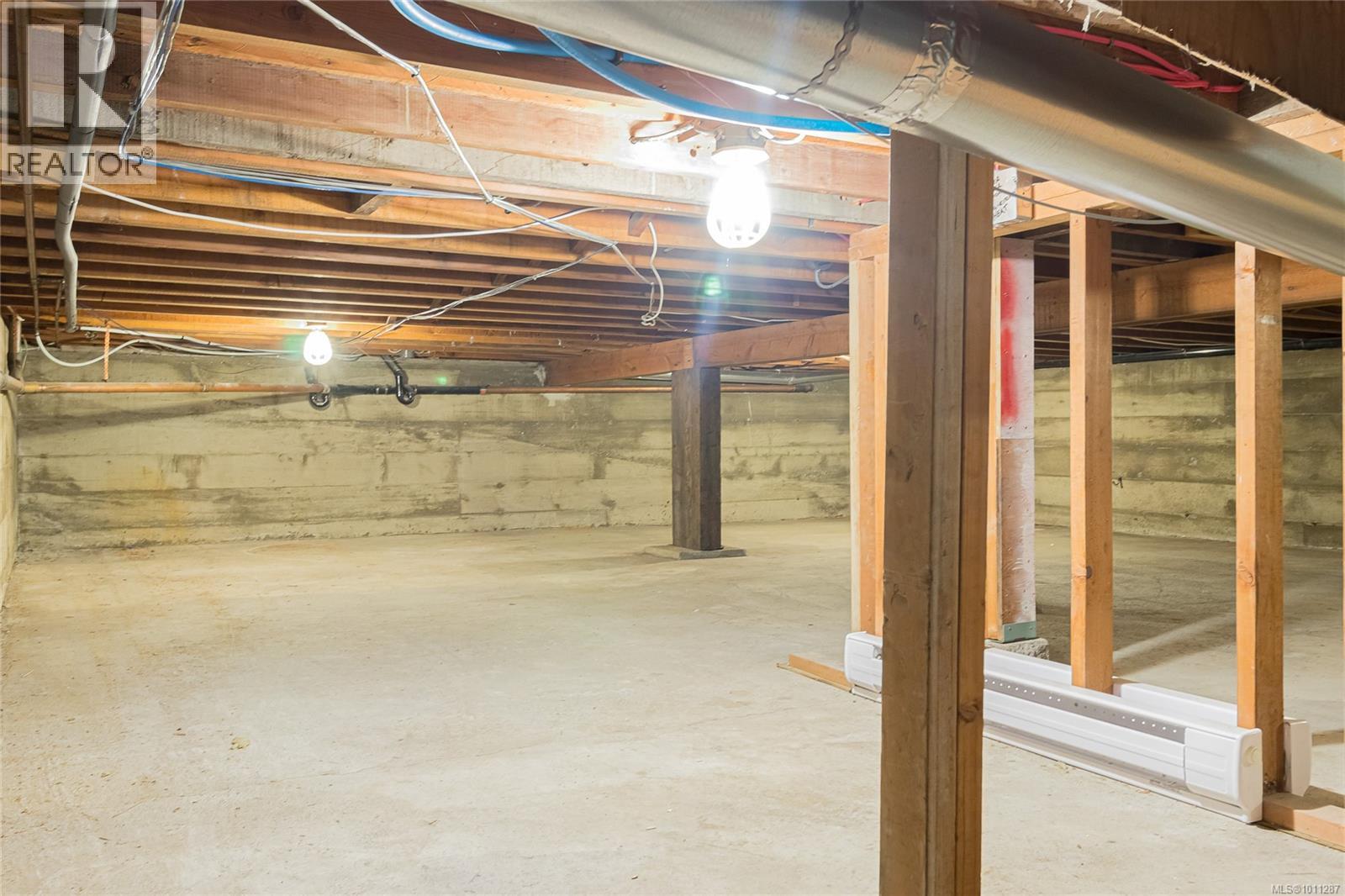 2560 Dorset Rd, Oak Bay, British Columbia  V8R 3M7 - Photo 55 - 1011287