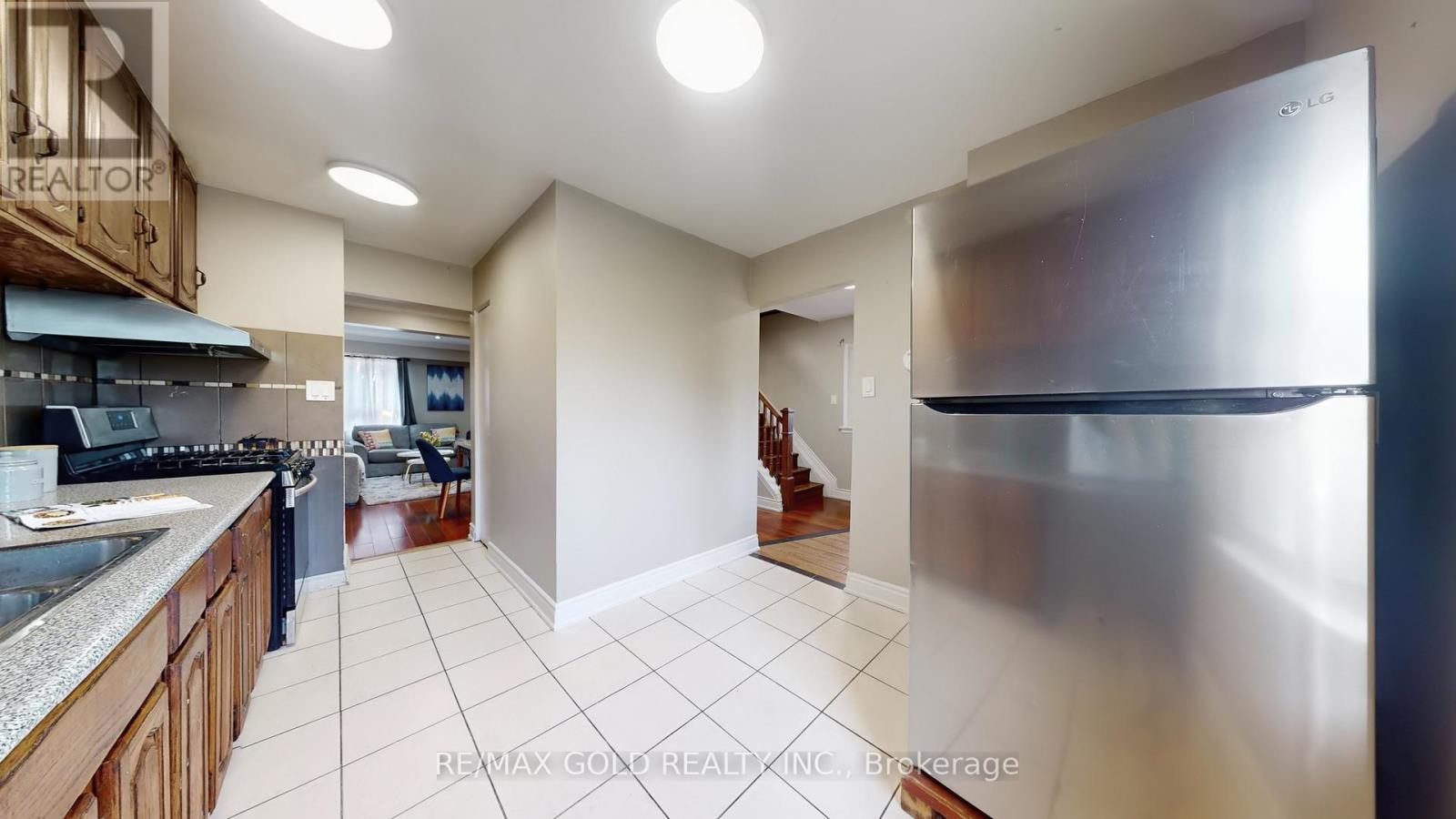 42 Murison Boulevard, Toronto, Ontario  M1B 2B2 - Photo 10 - E12347442