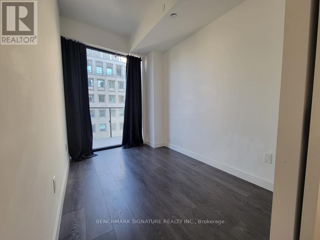 611 - 215 Queen Street W, Toronto, Ontario  M5V 0P5 - Photo 7 - C12348264