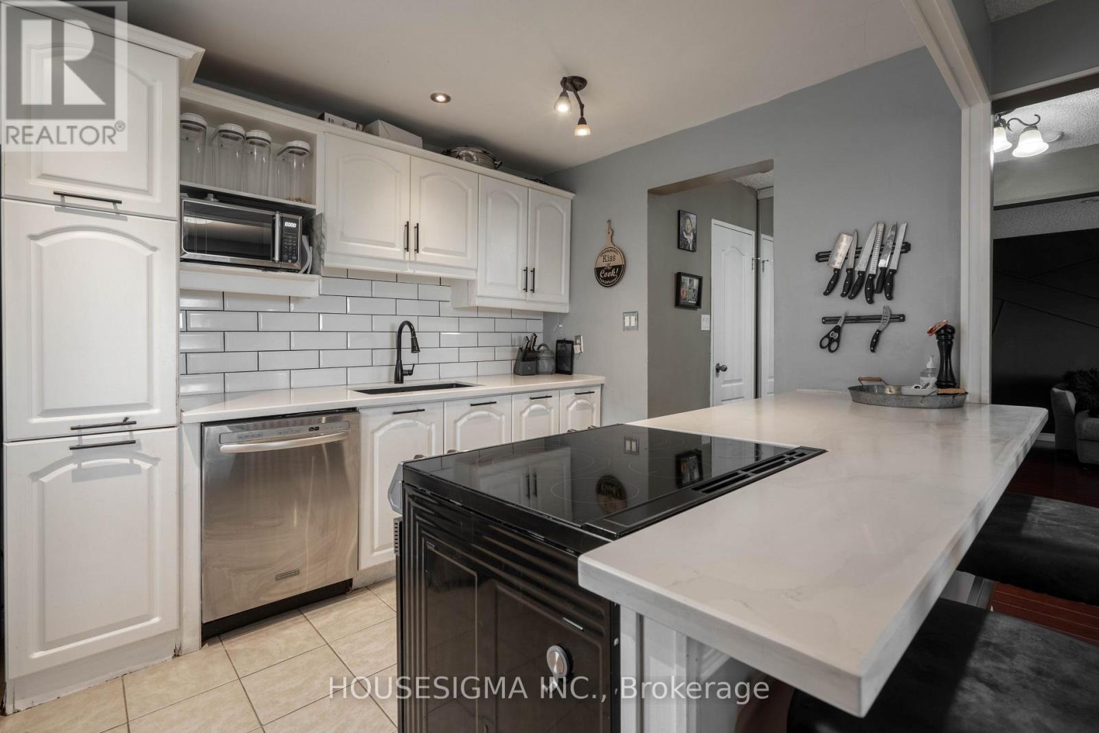 Property at 82 - 321 BLACKTHORN STREET image 5