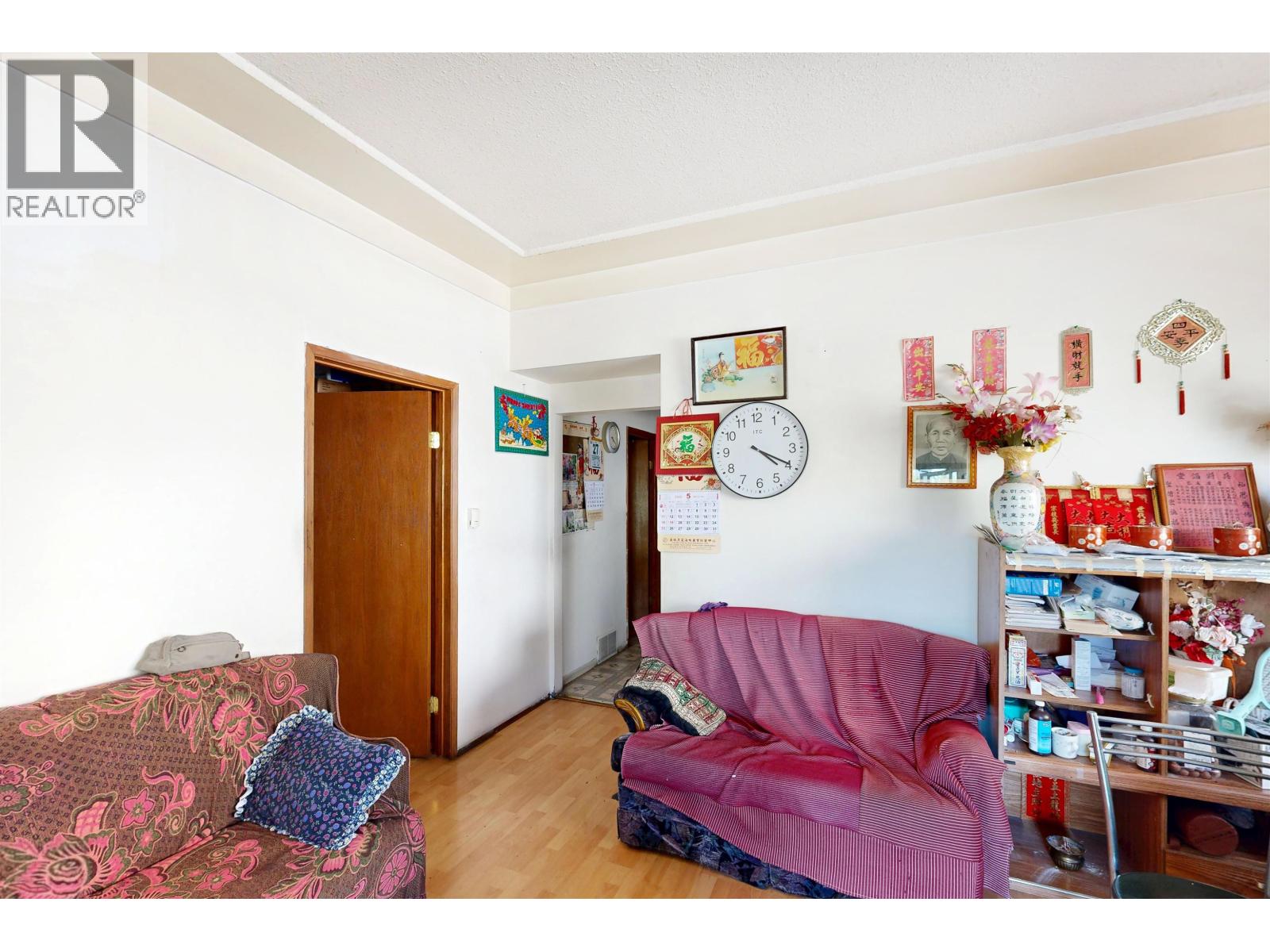 Property at 1349 E 14TH AVENUE image 2