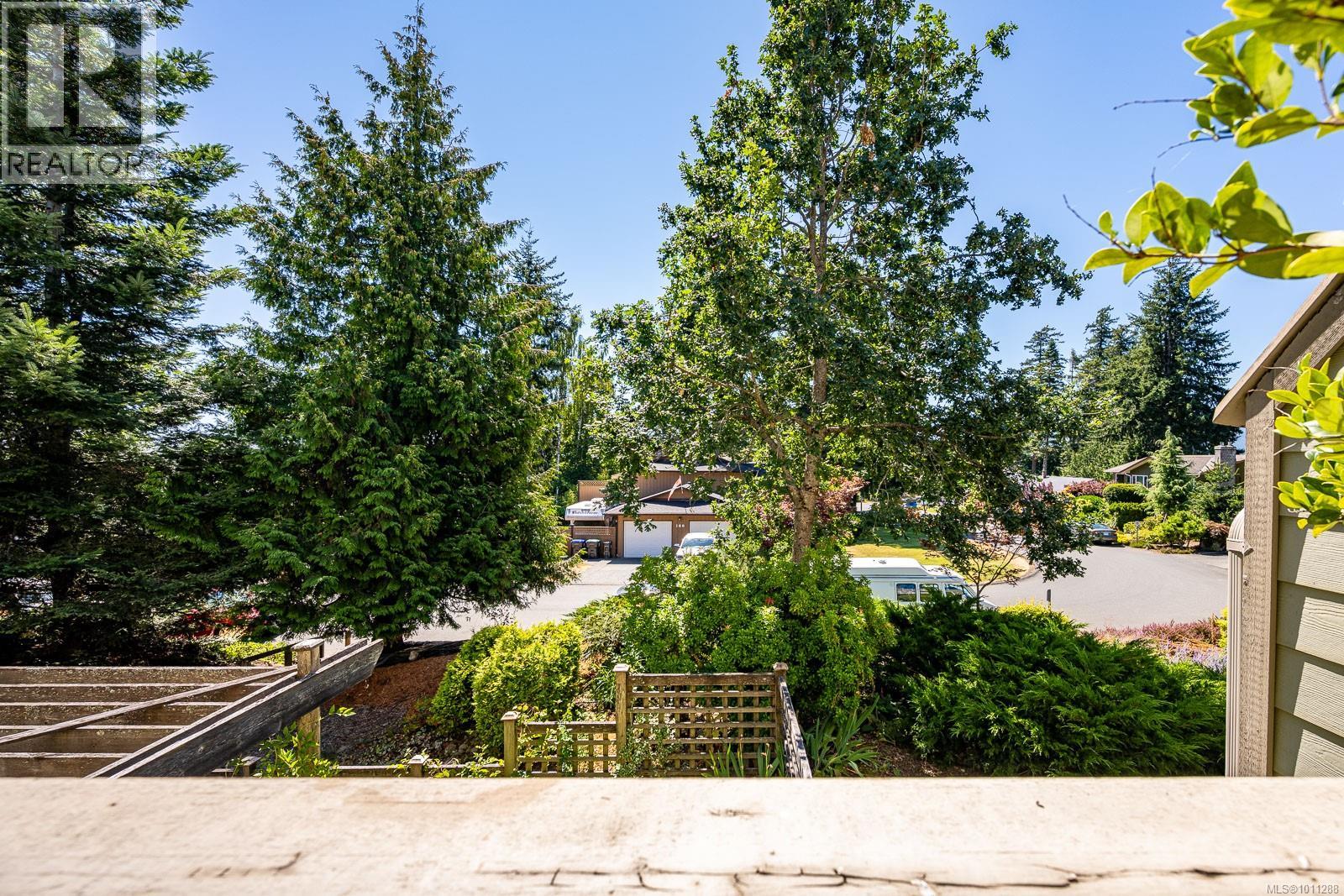 203 2250 Manor Pl, Comox, British Columbia  V9M 1C5 - Photo 30 - 1011288