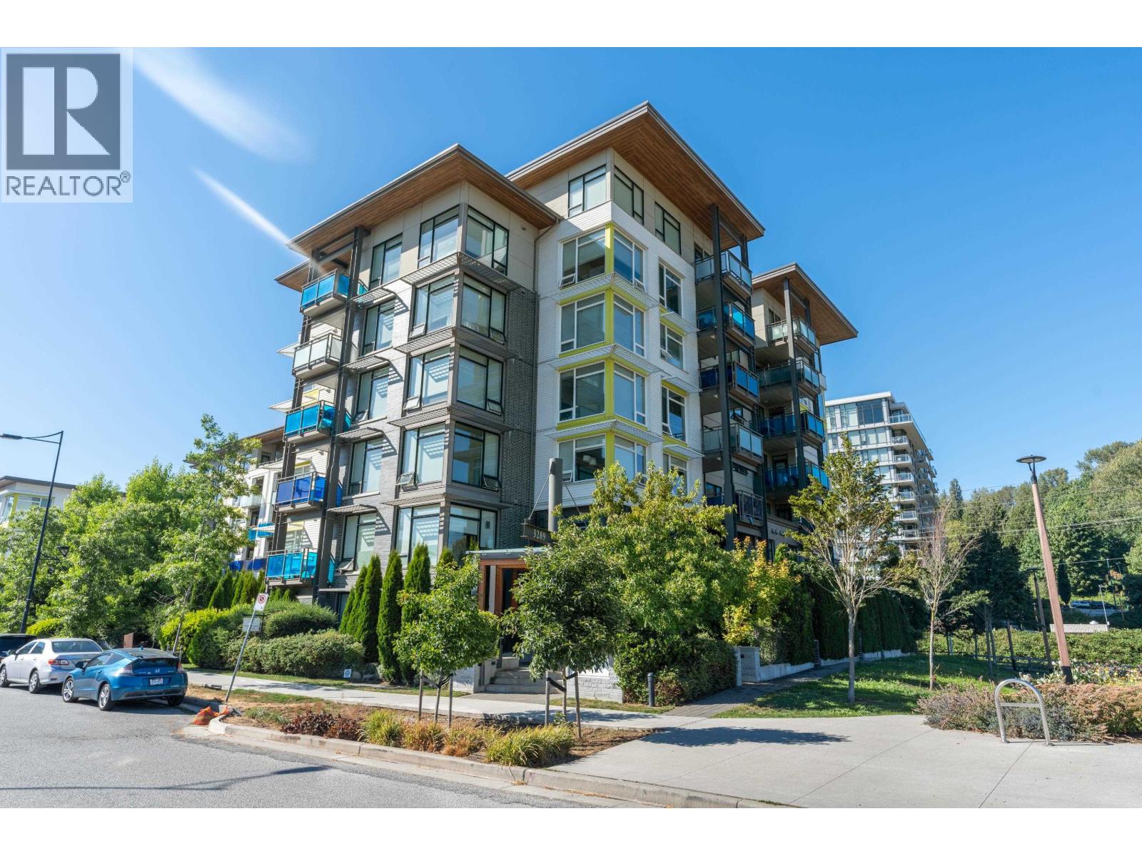 314 3289 RIVERWALK AVENUE, Vancouver, British Columbia