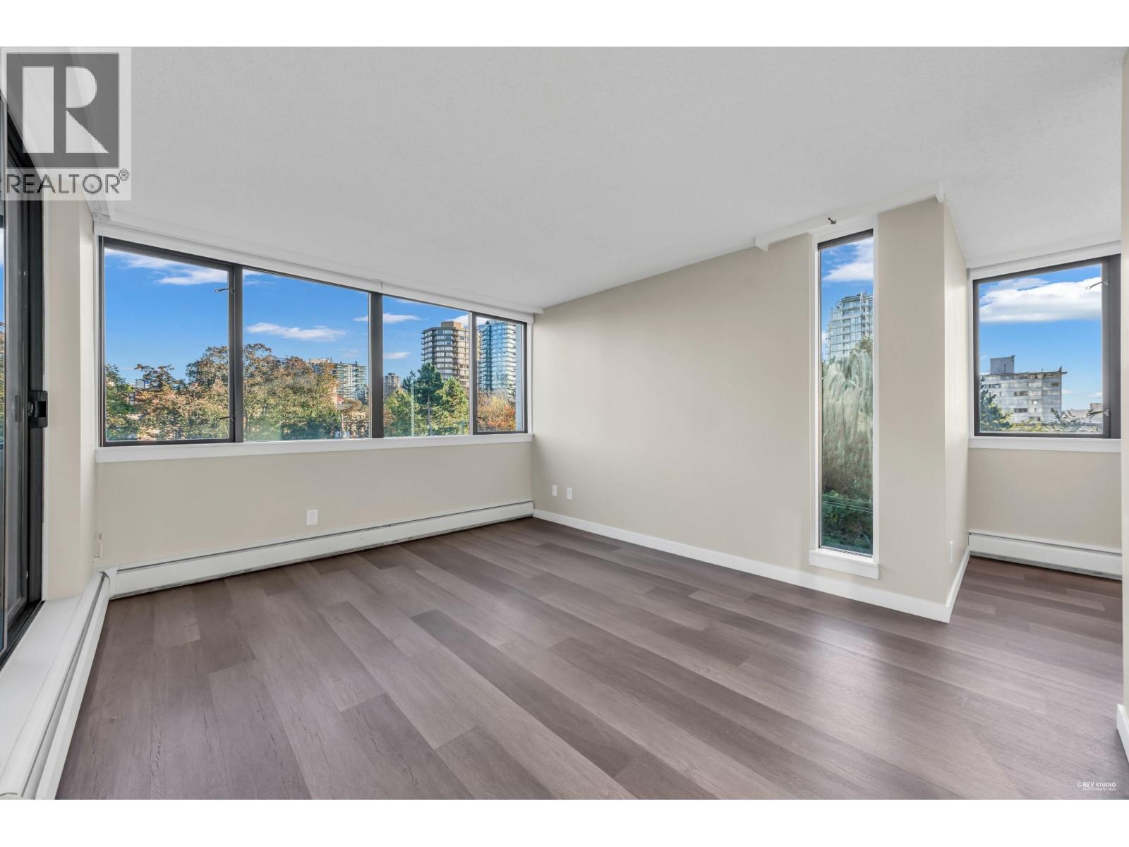 Listing Picture 21 of 28 : 606 1740 COMOX STREET, Vancouver / 溫哥華 - 魯藝地產 Yvonne Lu Group - MLS Medallion Club Member