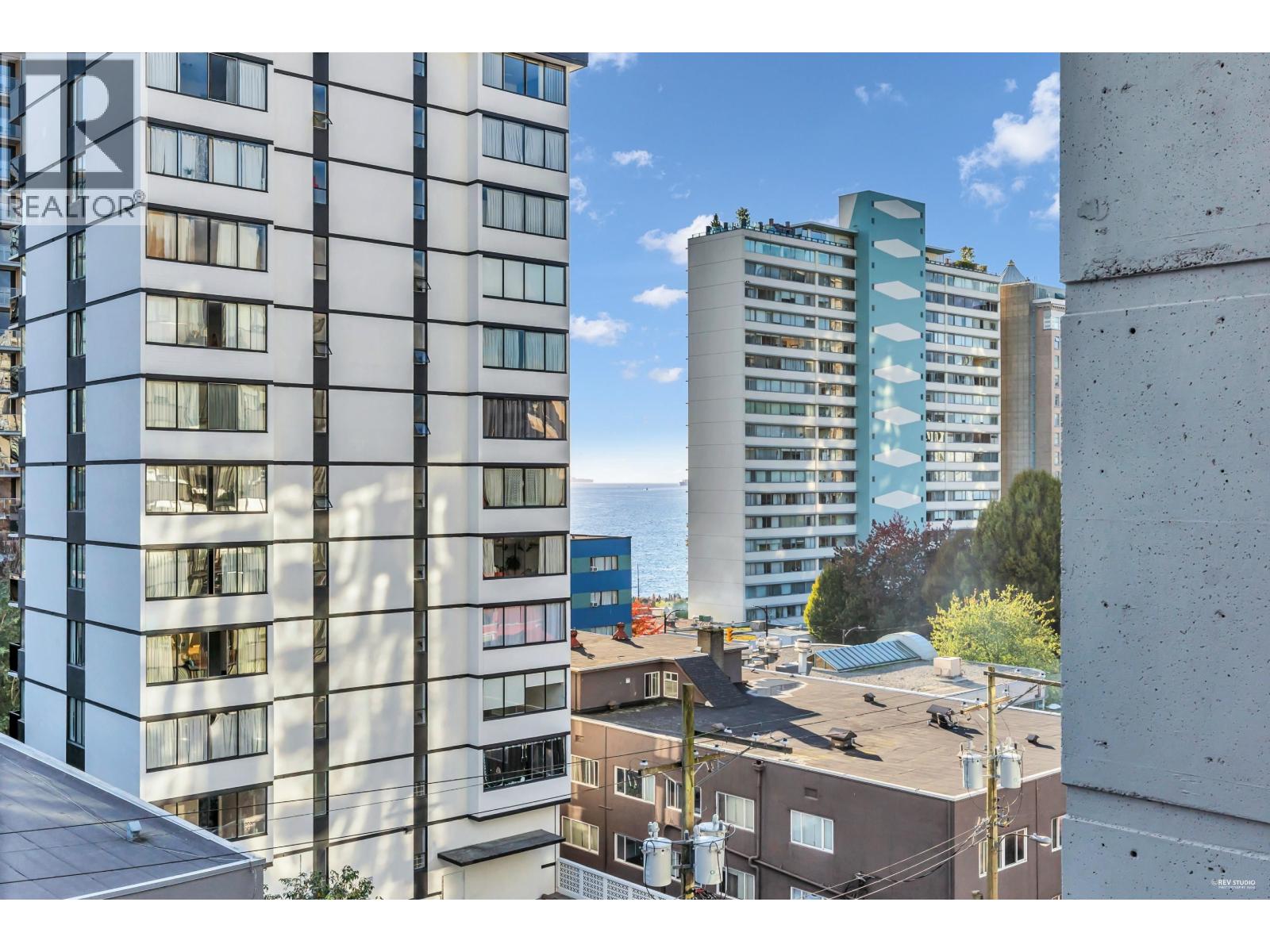 Listing Picture 23 of 28 : 606 1740 COMOX STREET, Vancouver / 溫哥華 - 魯藝地產 Yvonne Lu Group - MLS Medallion Club Member