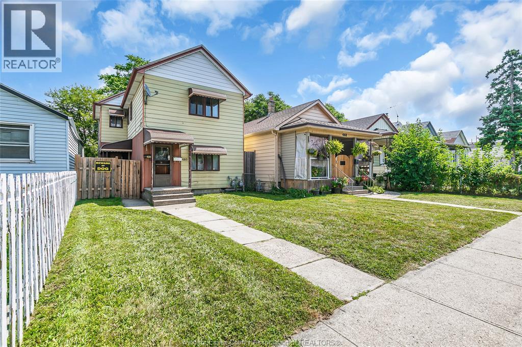 Property at 460 AYLMER image 2