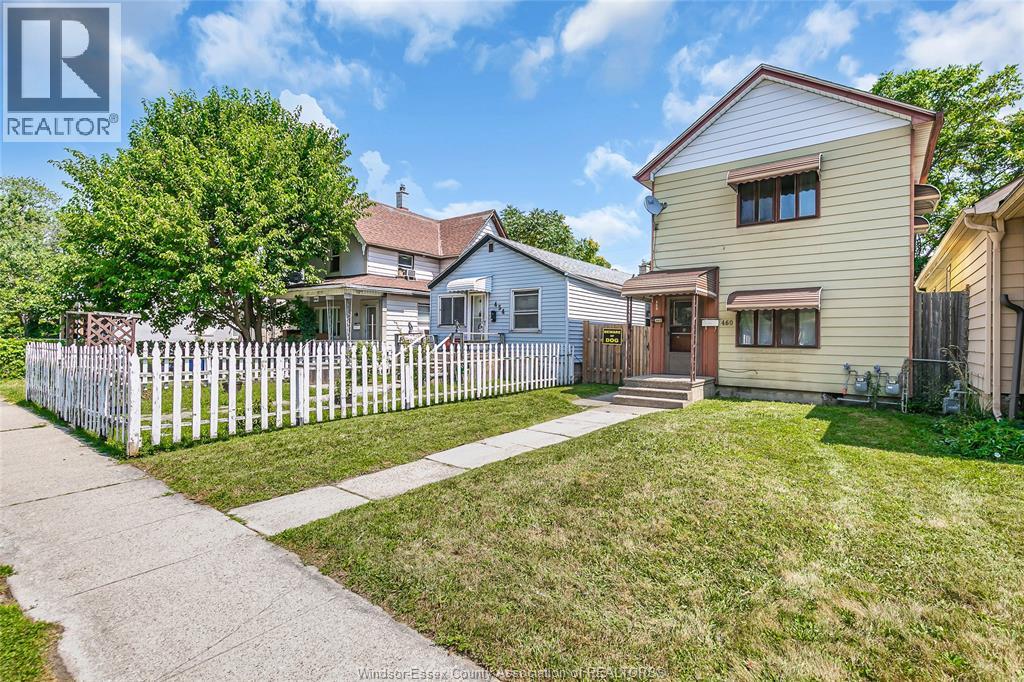 Property at 460 AYLMER image 3