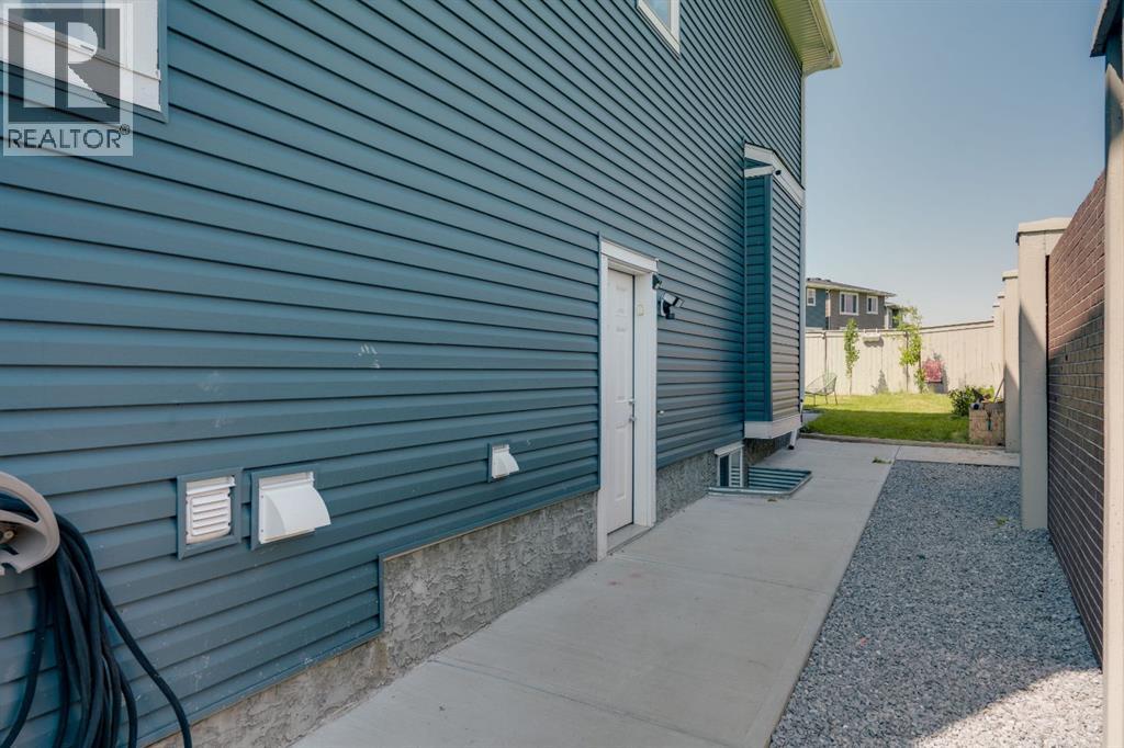 Property at 73 Red Sky Terrace NE image 3