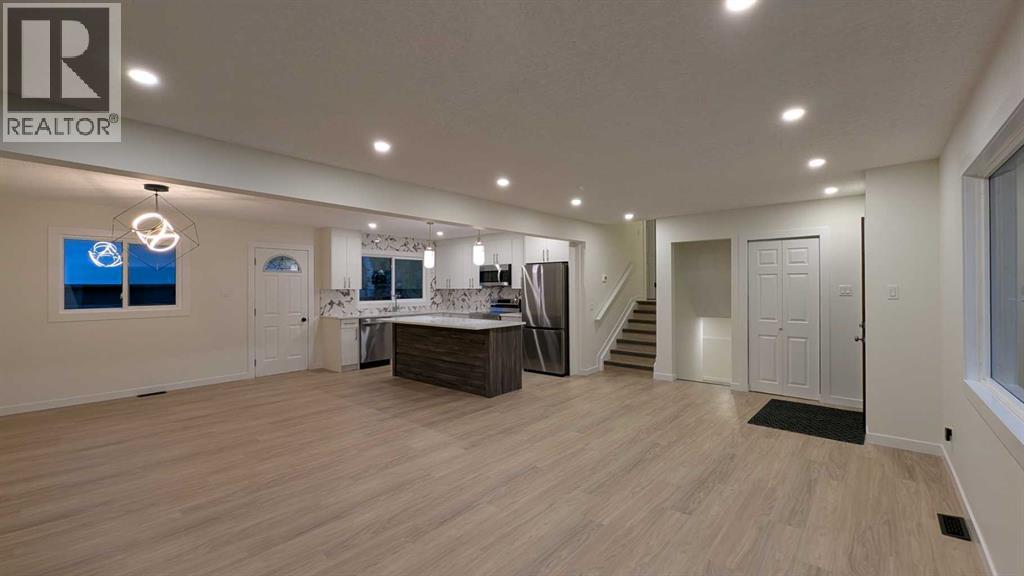 Property at 103 Haverhill Road SW image 4