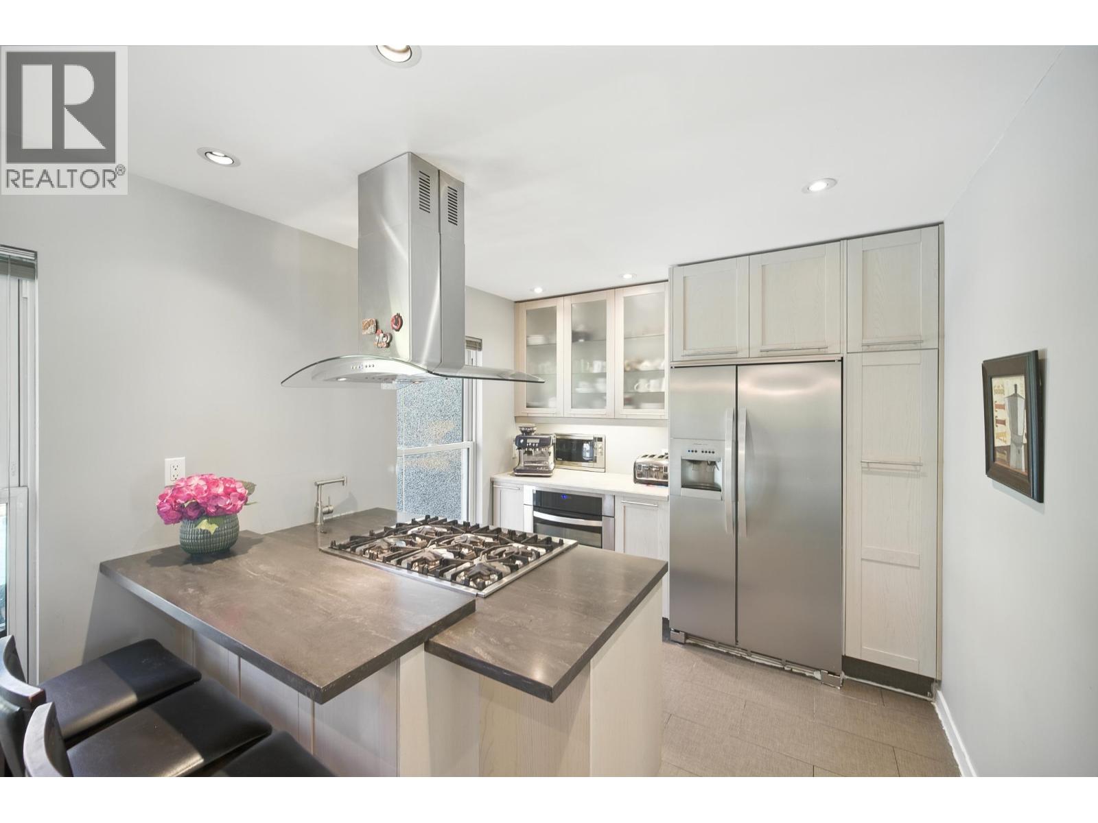 8600 Fairway Road, Richmond, British Columbia  V7C 1Y6 - Photo 11 - R3037494