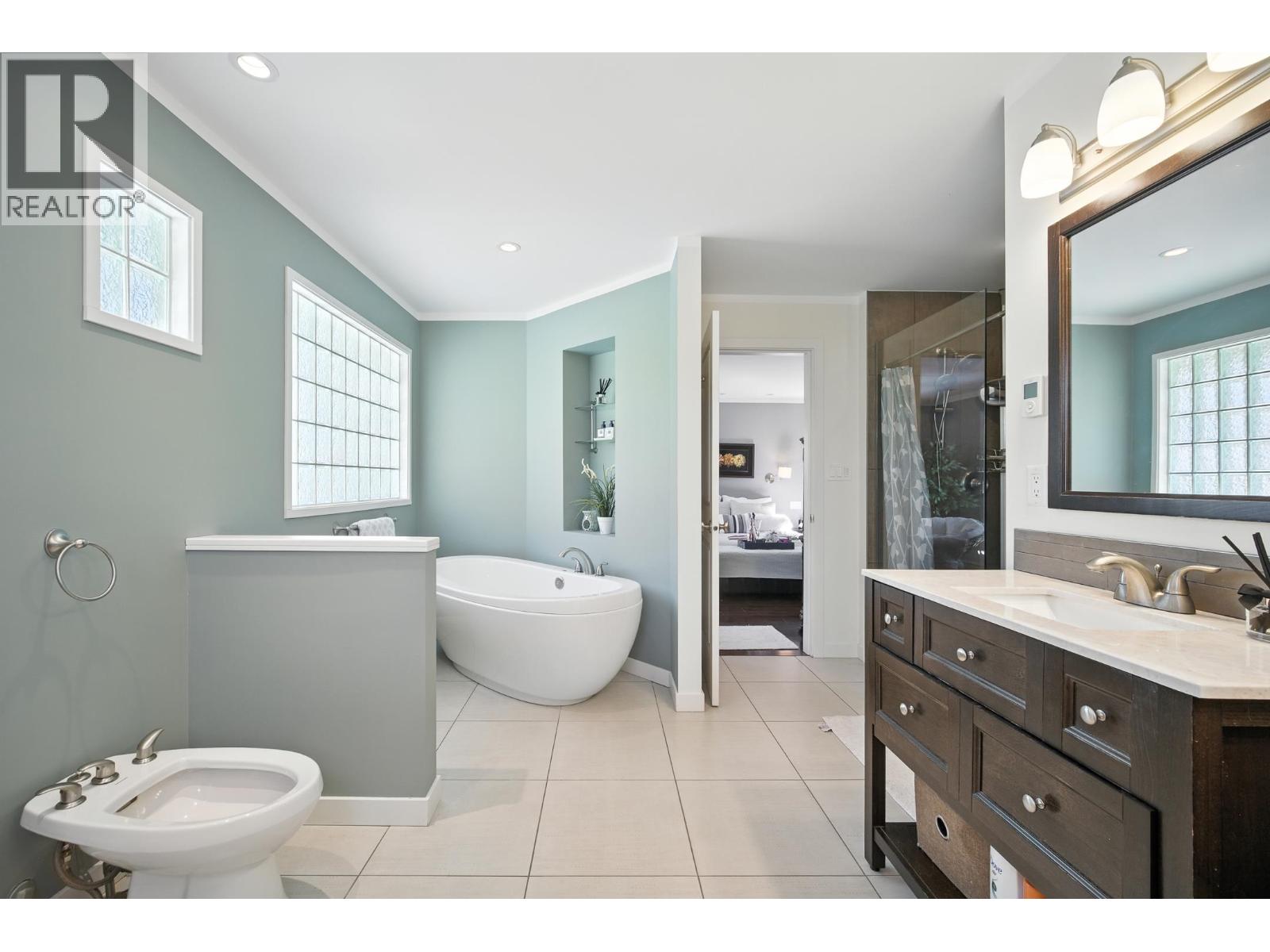 8600 Fairway Road, Richmond, British Columbia  V7C 1Y6 - Photo 31 - R3037494