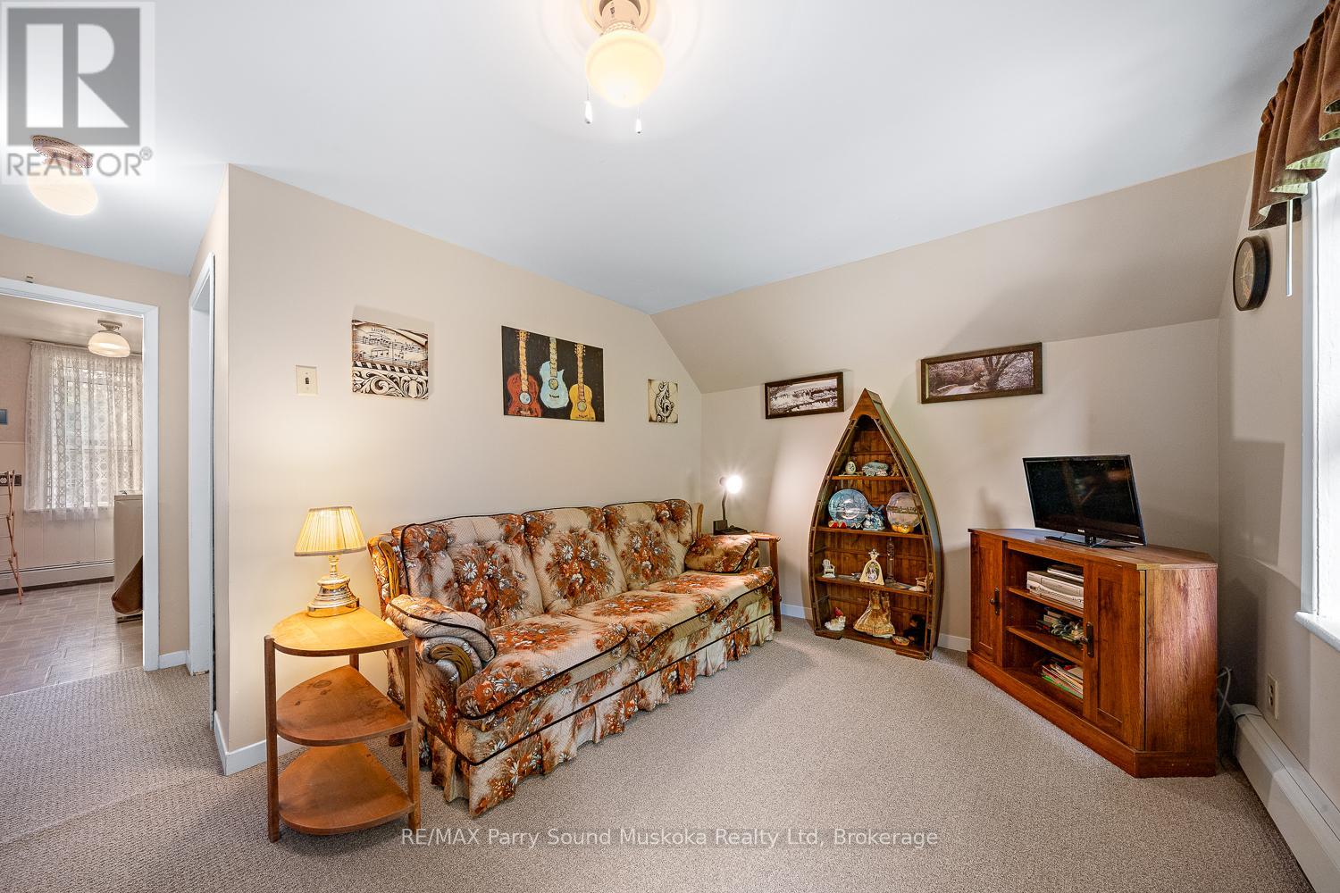 49 Cascade Street, Parry Sound, Ontario  P2A 1J8 - Photo 32 - X12319664