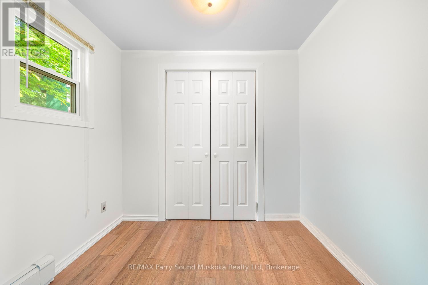 49 Cascade Street, Parry Sound, Ontario  P2A 1J8 - Photo 9 - X12319664