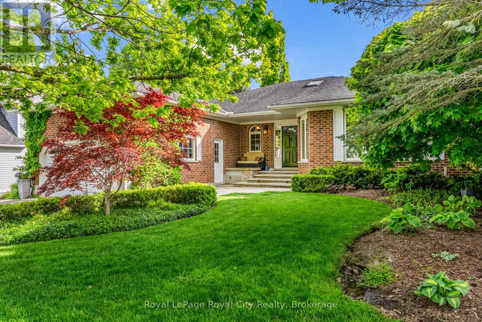 12 Wood Duck Court, Guelph, Ontario  N1C 1B1 - Photo 6 - X12348336