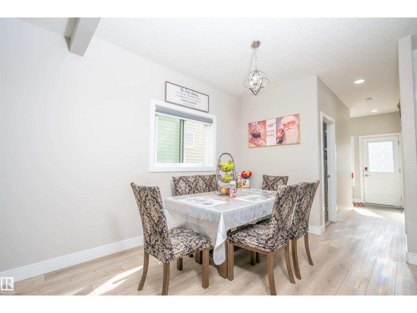 1767 26a St Nw, Edmonton, Alberta  T6T 2H8 - Photo 6 - E4453327