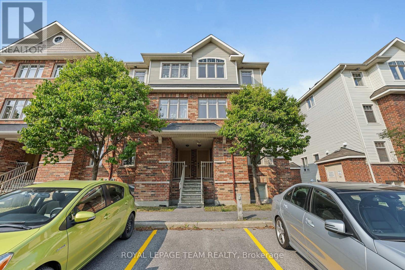 245 KELTIE PRIVATE, Ottawa, Ontario