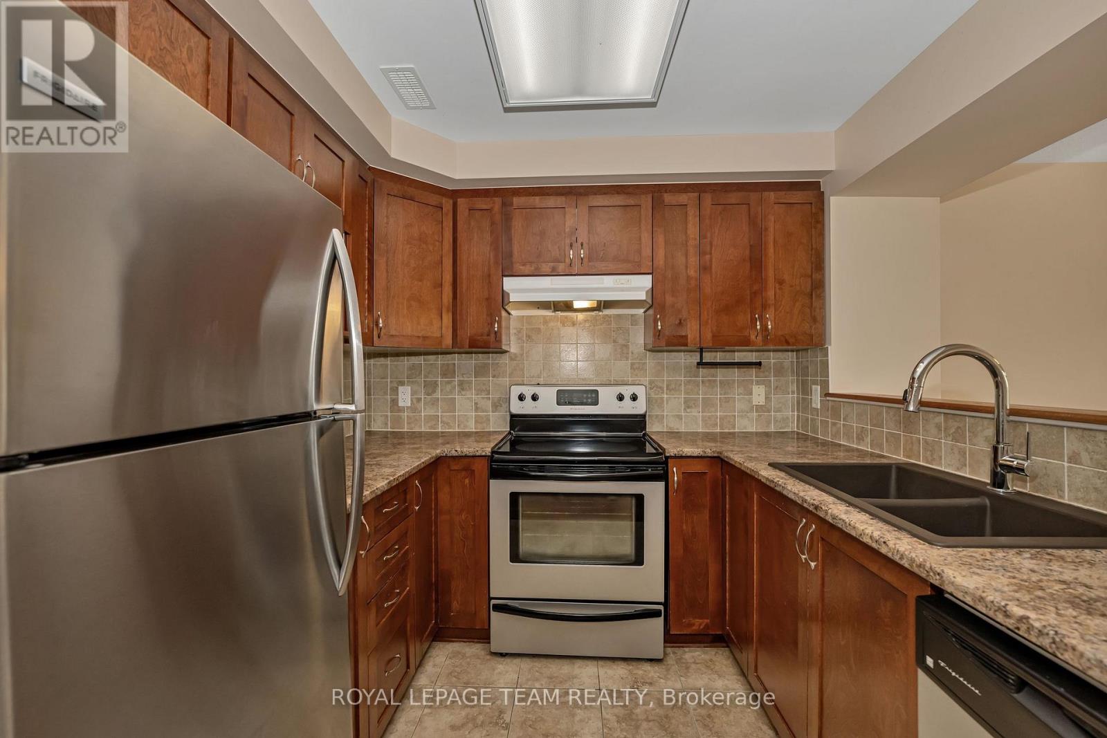 245 Keltie Private, Ottawa, Ontario  K2J 0A2 - Photo 7 - X12348362